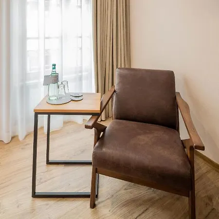 Hof Ehrenfels Otel Mainz