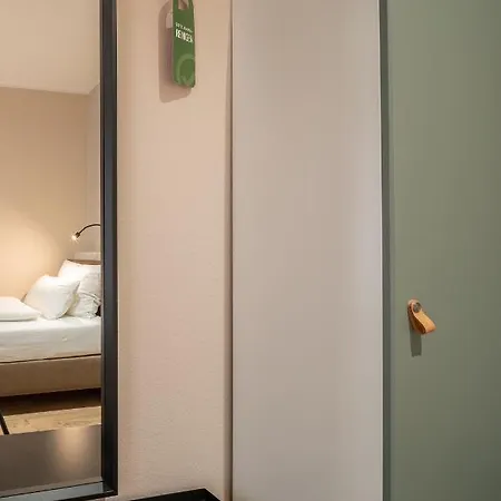 Hof Ehrenfels 3*