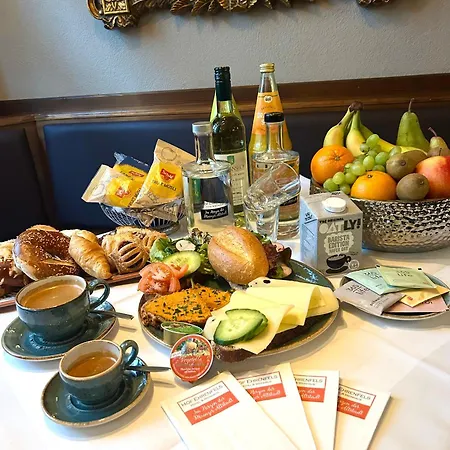 Hof Ehrenfels Hotel 3*