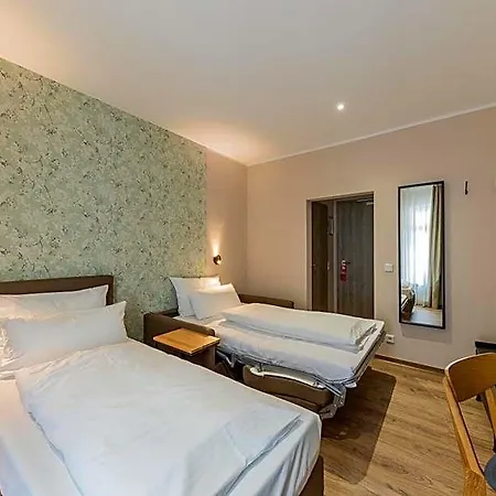 Hof Ehrenfels Otel