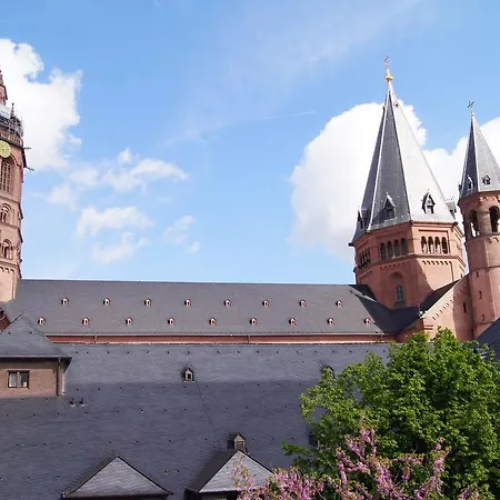 Отель Hof Ehrenfels