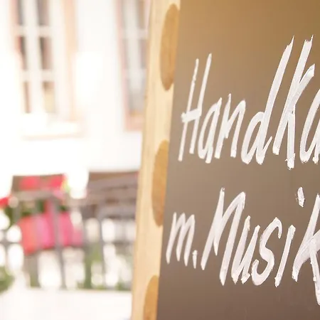 Hof Ehrenfels Отель 3*